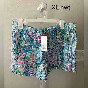 Lilly Pulitzer Disney xl shorts new with tags